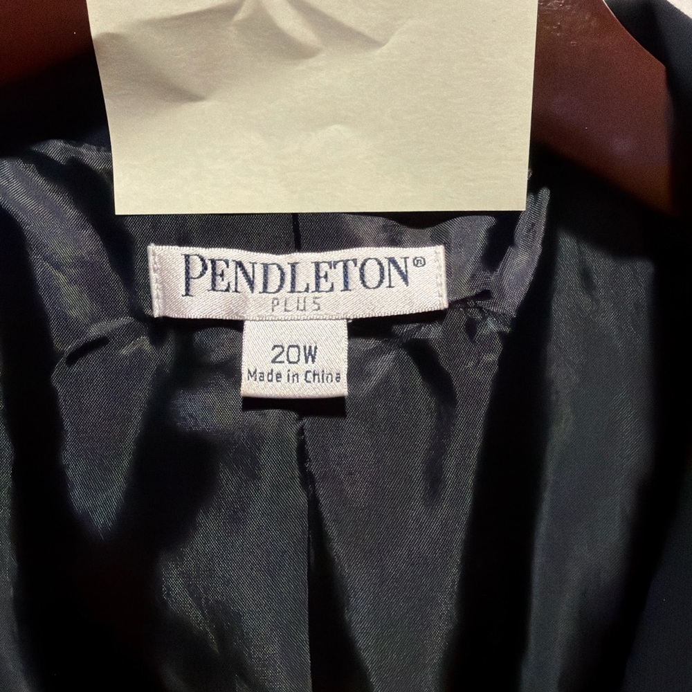 Pendleton Plus Black Blazer – Size 20W – Classic … - image 2